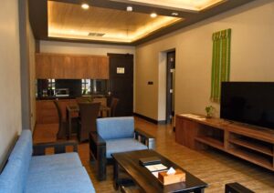 Suite Room 08